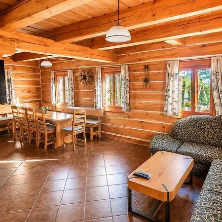 Roubenka S Virivkou, Saunou A Bazenem بيت للعطل